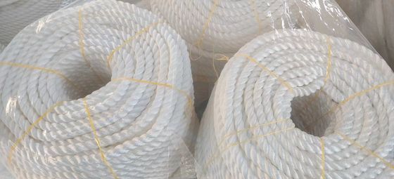 도매 고강도 3 가닥 PP 로프 6mm-40mm 크기 200m/220m 길이 포장 묶음용